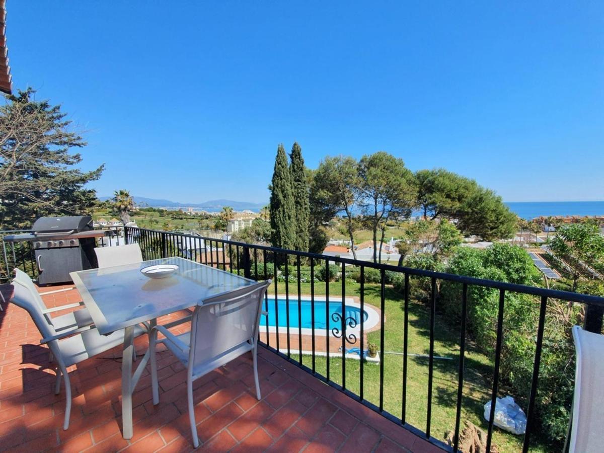 Beautiful 5 Bedroom Villa With Private Pool With Stunning Sea Views, Walking Distances To Shops Restaurants Beach Manilva Exterior foto